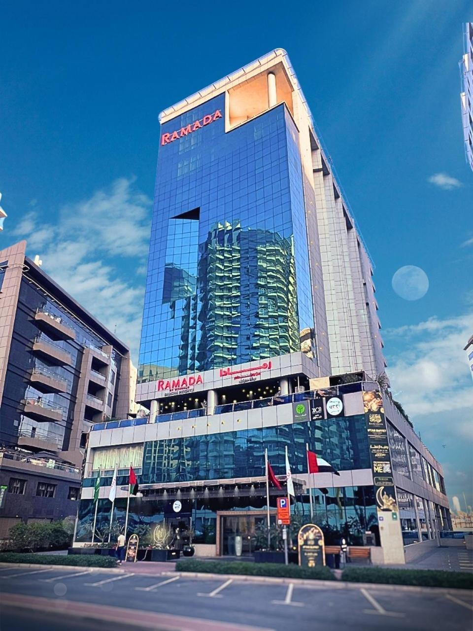 Ramada By Wyndham Dubai Barsha Heights Hotel Exterior foto